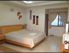 Racha room